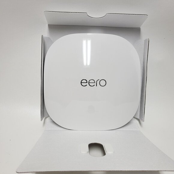 Eero PoE 6 Dual-band 1.6 Gbps Wi-Fi Hotspot Modem - T010001 - Picture 2 of 11